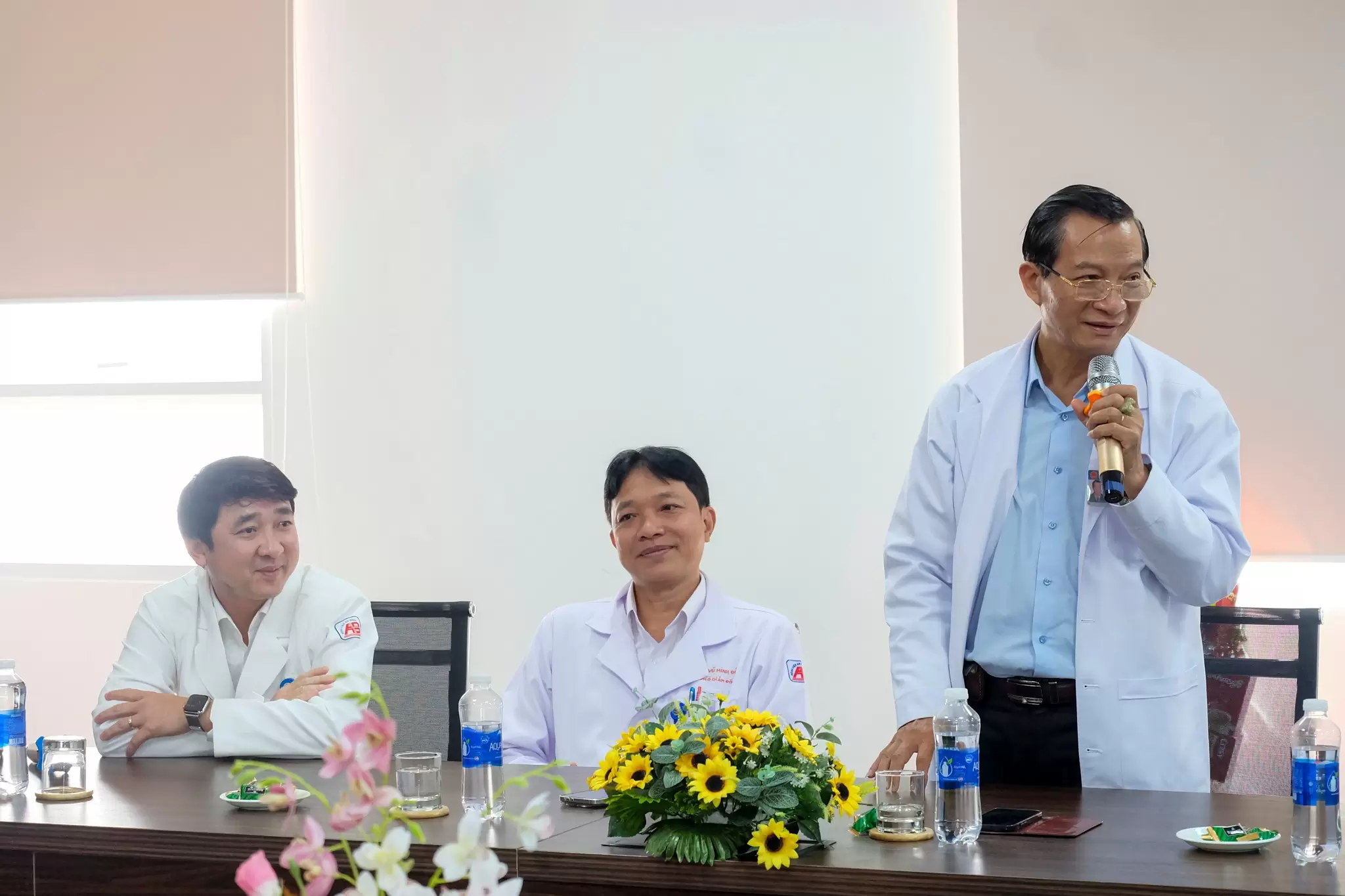 Đoàn Đại biểu Thành phố Hồ Chí Minh đến thăm và chúc tết ất tỵ 2025 tại Bệnh viện An Bình