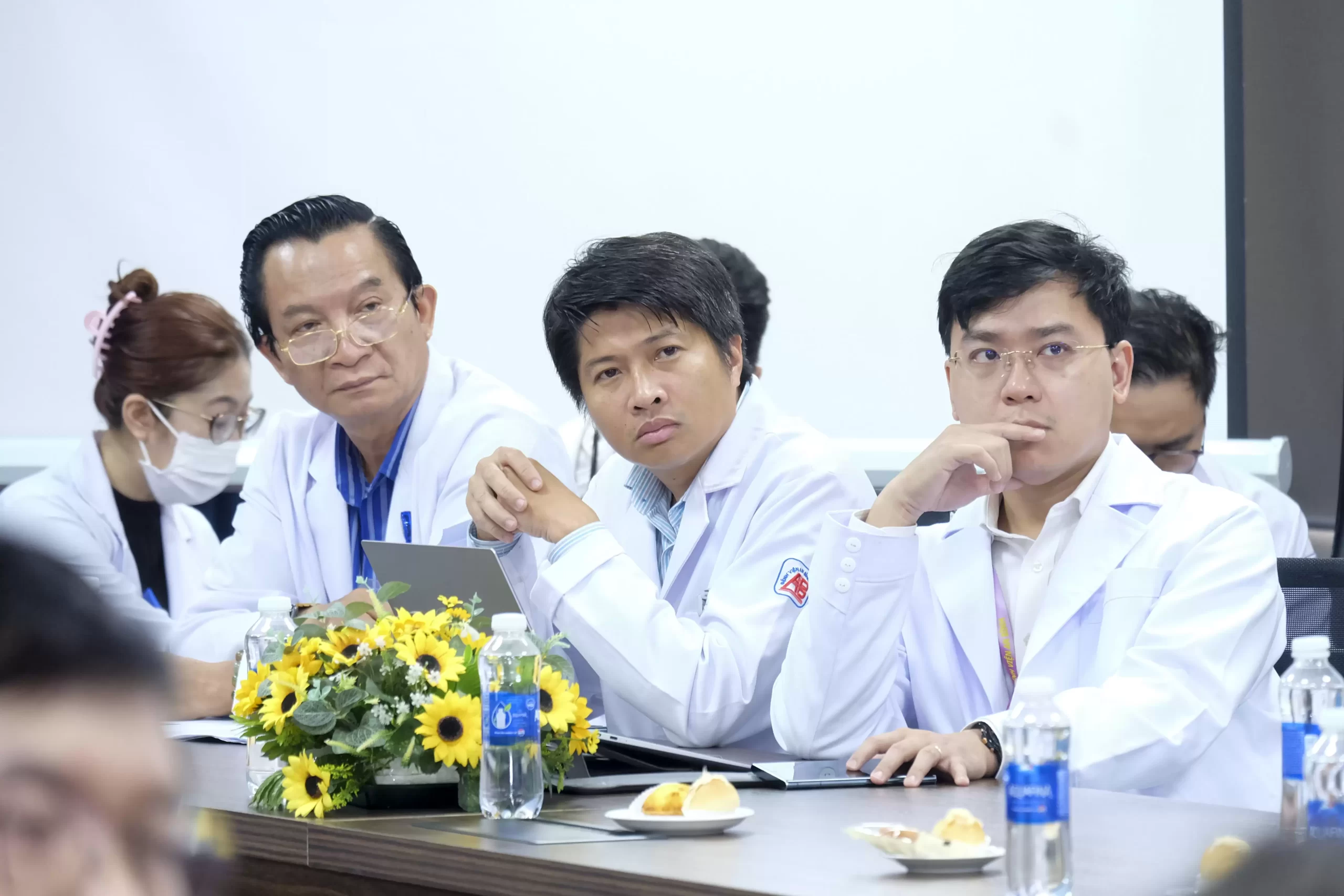 Bệnh viện An Bình và Bệnh viện Đại học Y Dược TP.HCM phối hợp tổ chức buổi sinh hoạt chuyên đề “Phối hợp điều trị ghép tim”