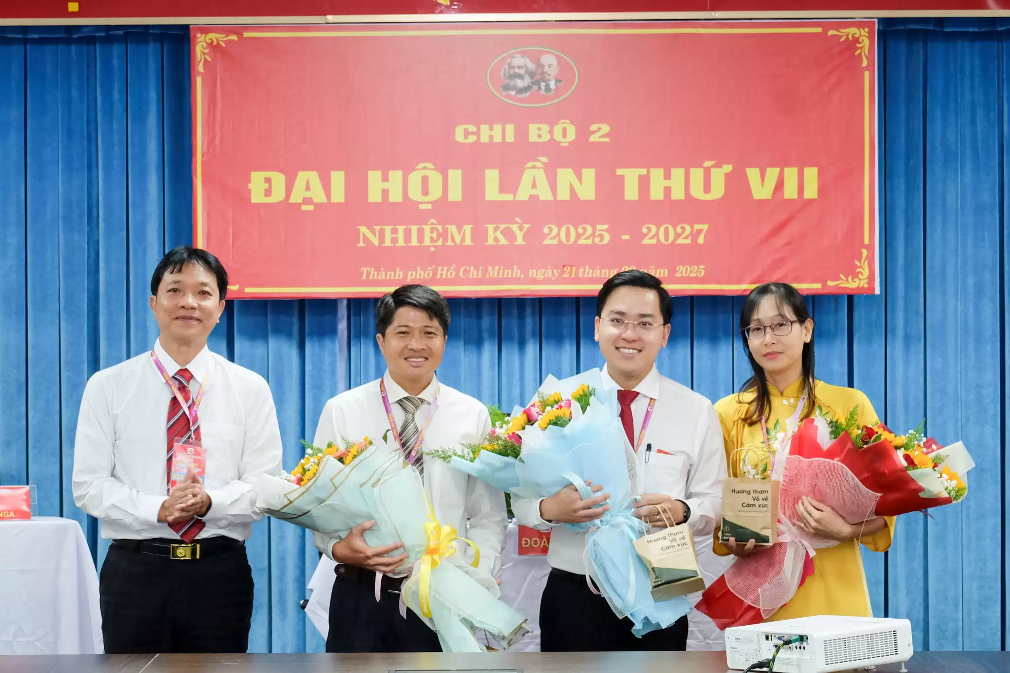 Chi bộ 2 thuộc Đảng bộ Bệnh viện An Bình tổ chức thành công Đại hội lần thứ VII, nhiệm kỳ 2025 – 2027
