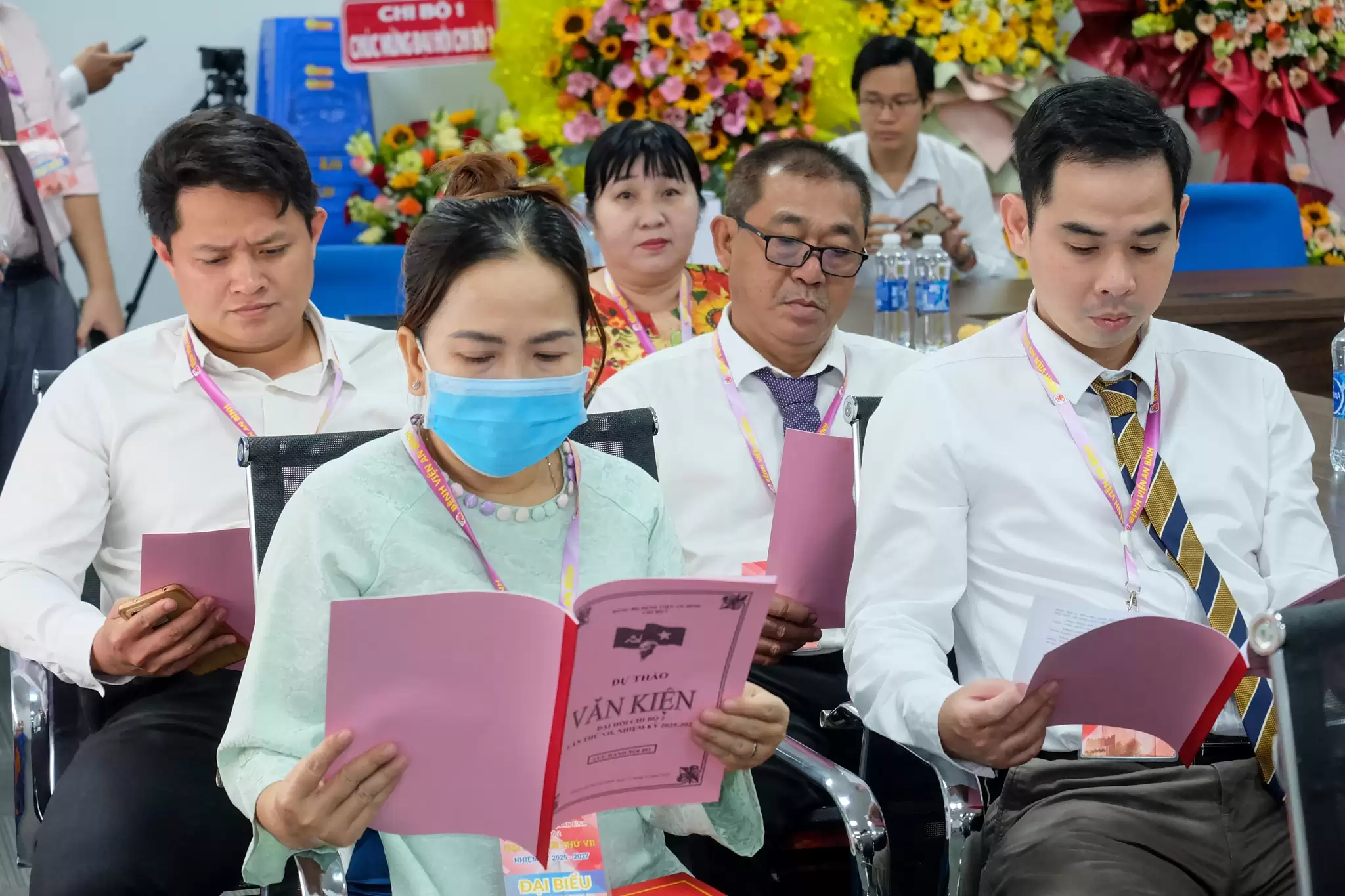 Chi bộ 2 thuộc Đảng bộ Bệnh viện An Bình tổ chức thành công Đại hội lần thứ VII, nhiệm kỳ 2025 – 2027
