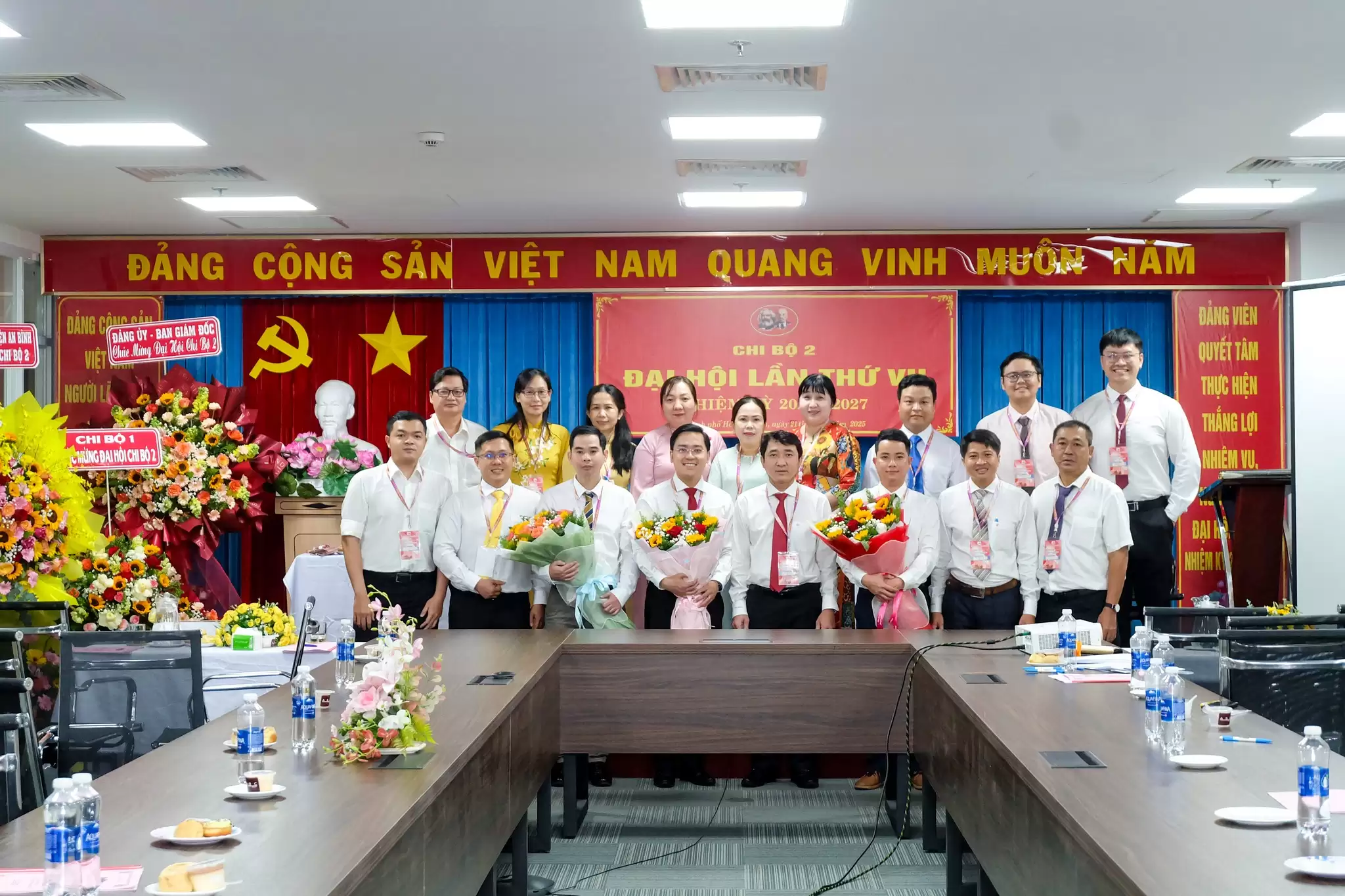 Chi bộ 2 thuộc Đảng bộ Bệnh viện An Bình tổ chức thành công Đại hội lần thứ VII, nhiệm kỳ 2025 – 2027