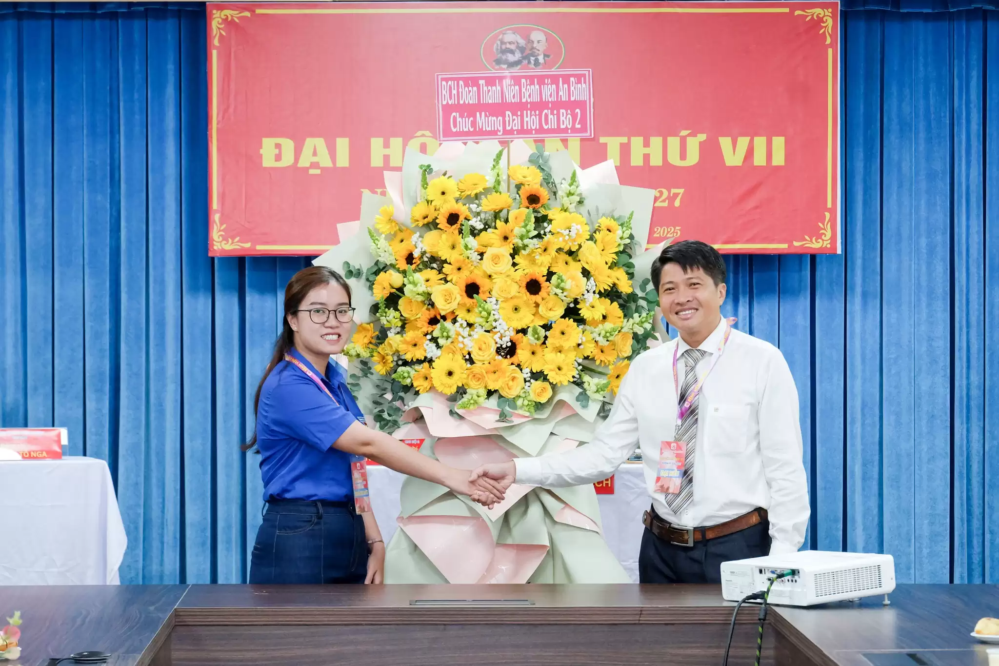 Chi bộ 2 thuộc Đảng bộ Bệnh viện An Bình tổ chức thành công Đại hội lần thứ VII, nhiệm kỳ 2025 – 2027