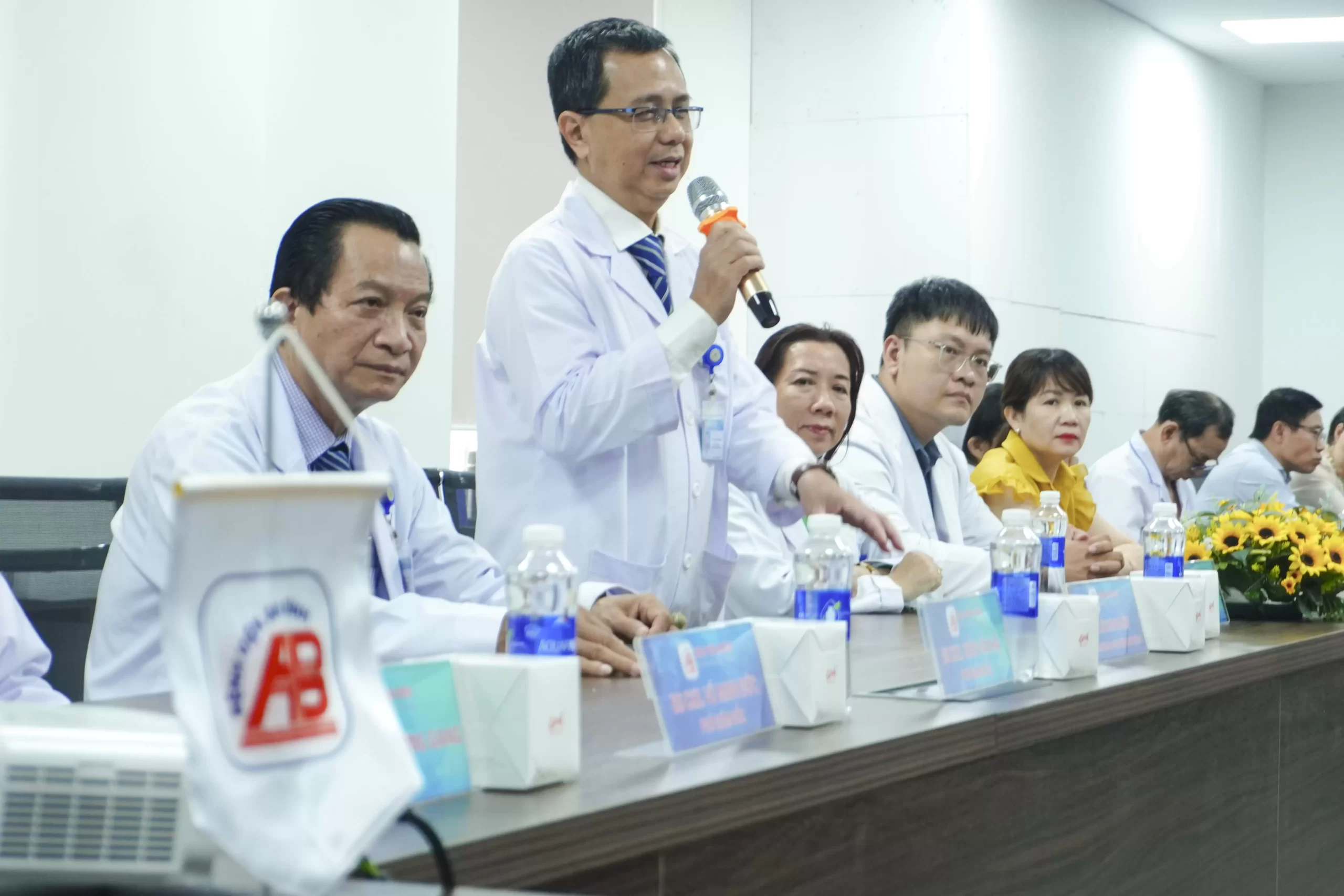 Bệnh viện An Bình và Kênh AloBacsi ký kết hợp tác truyền thông, nhấn mạnh chuyên ngành Ngôn ngữ trị liệu và điều trị phục hồi Đa chuyên ngành