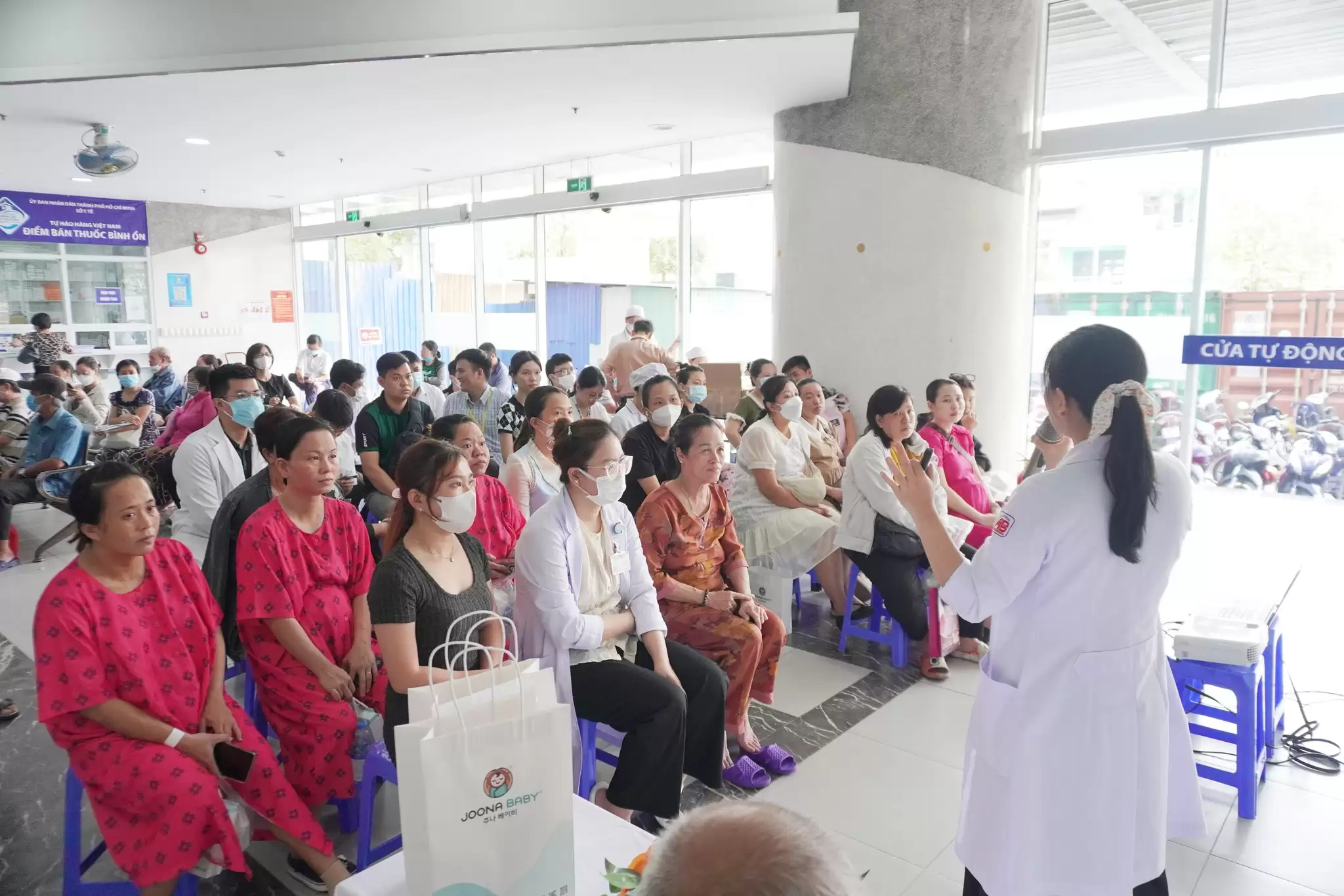Lớp học tiền sản tháng 4: “Các biện pháp ngừa thai sau sinh”
