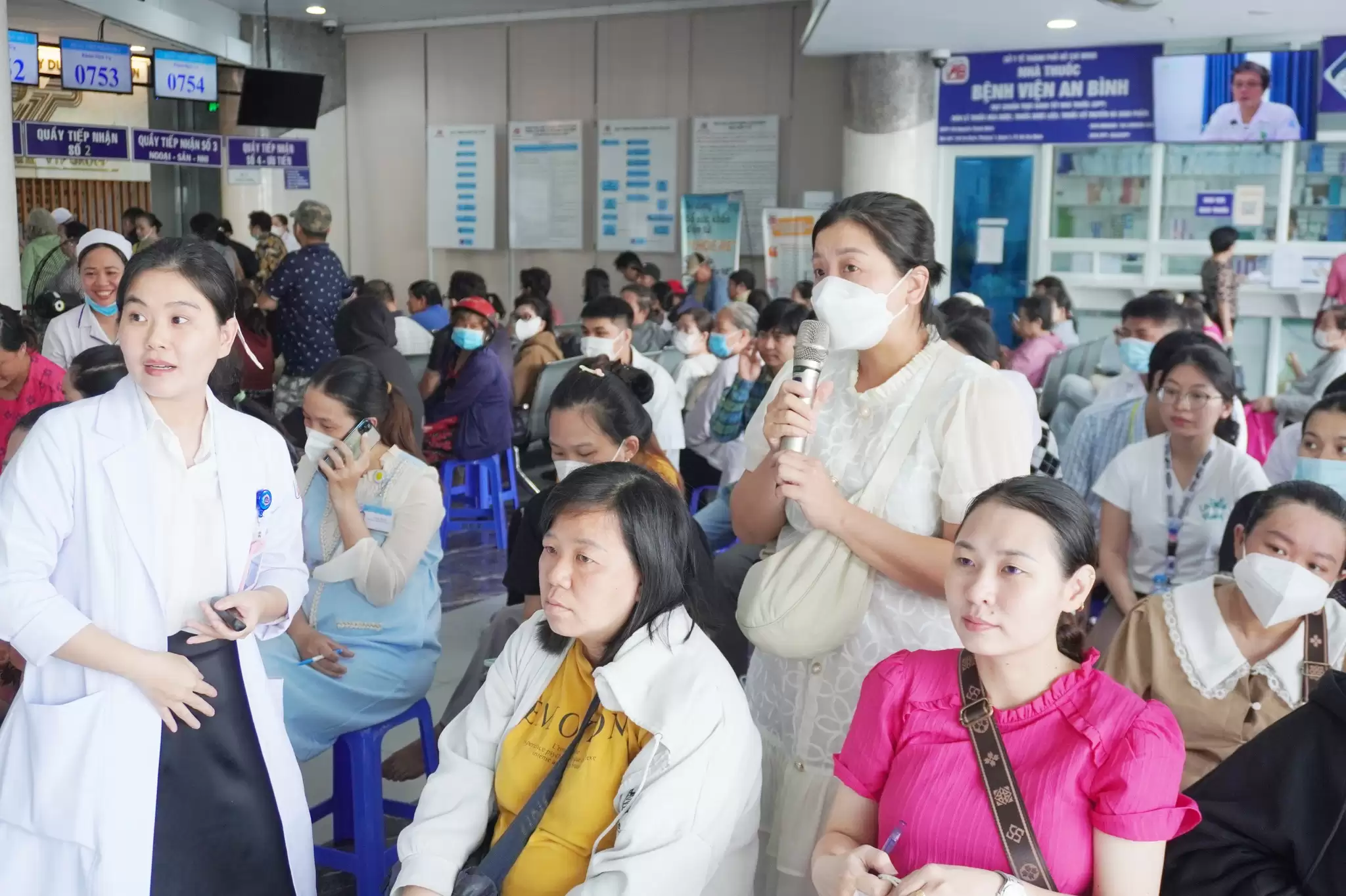 Lớp học tiền sản tháng 4: “Các biện pháp ngừa thai sau sinh”