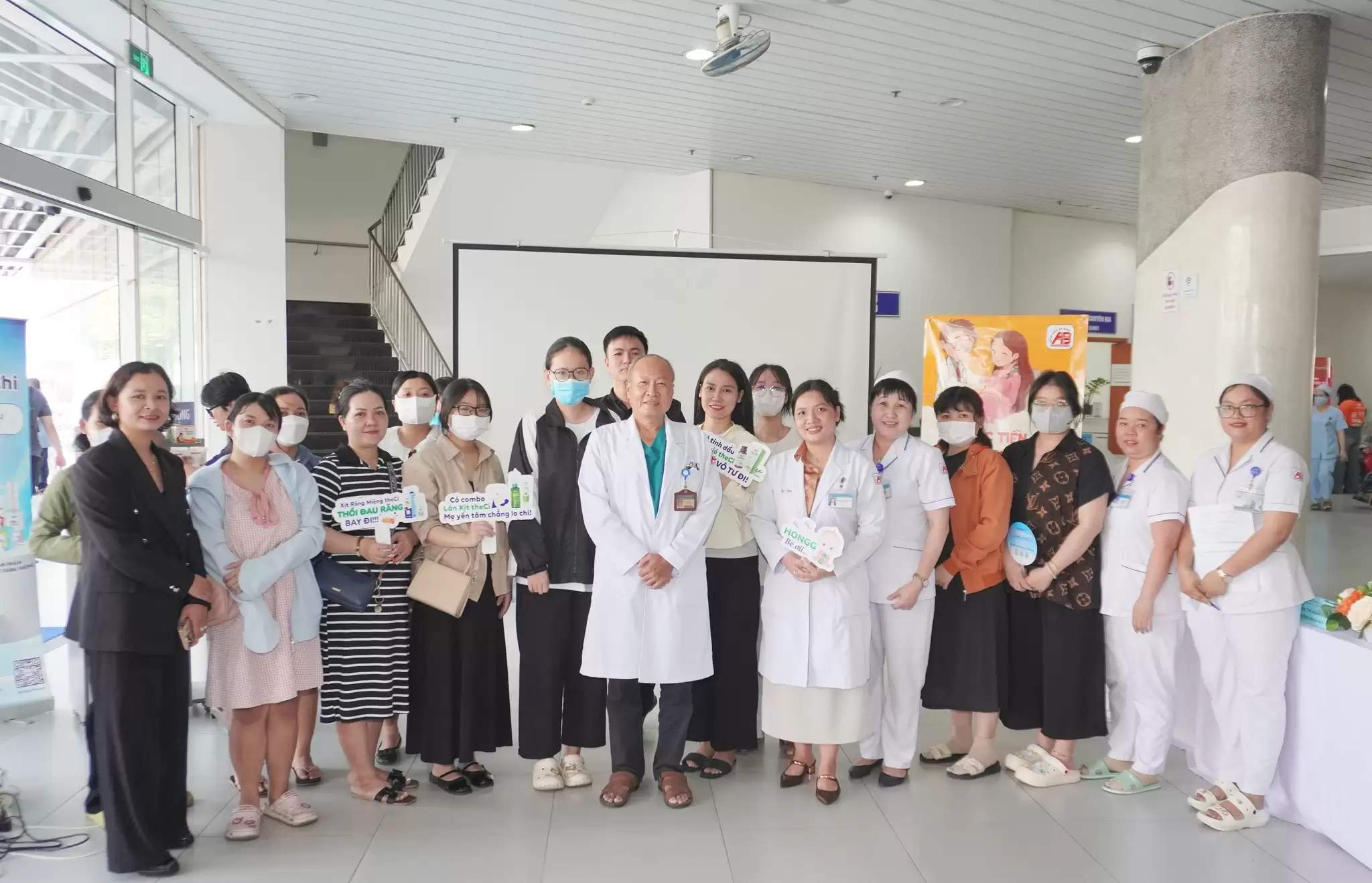 Lớp học tiền sản tháng 5: “Sơ cứu trẻ sơ sinh sặc sữa”