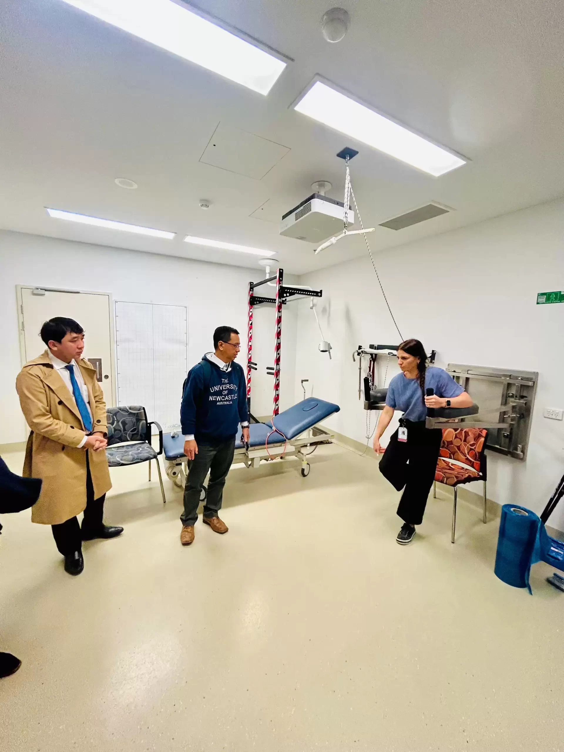 Đẩy mạnh đào tạo và hợp tác quốc tế – Chiến lược trọng điểm của Bệnh viện An Bình trong năm 2025 – 2026