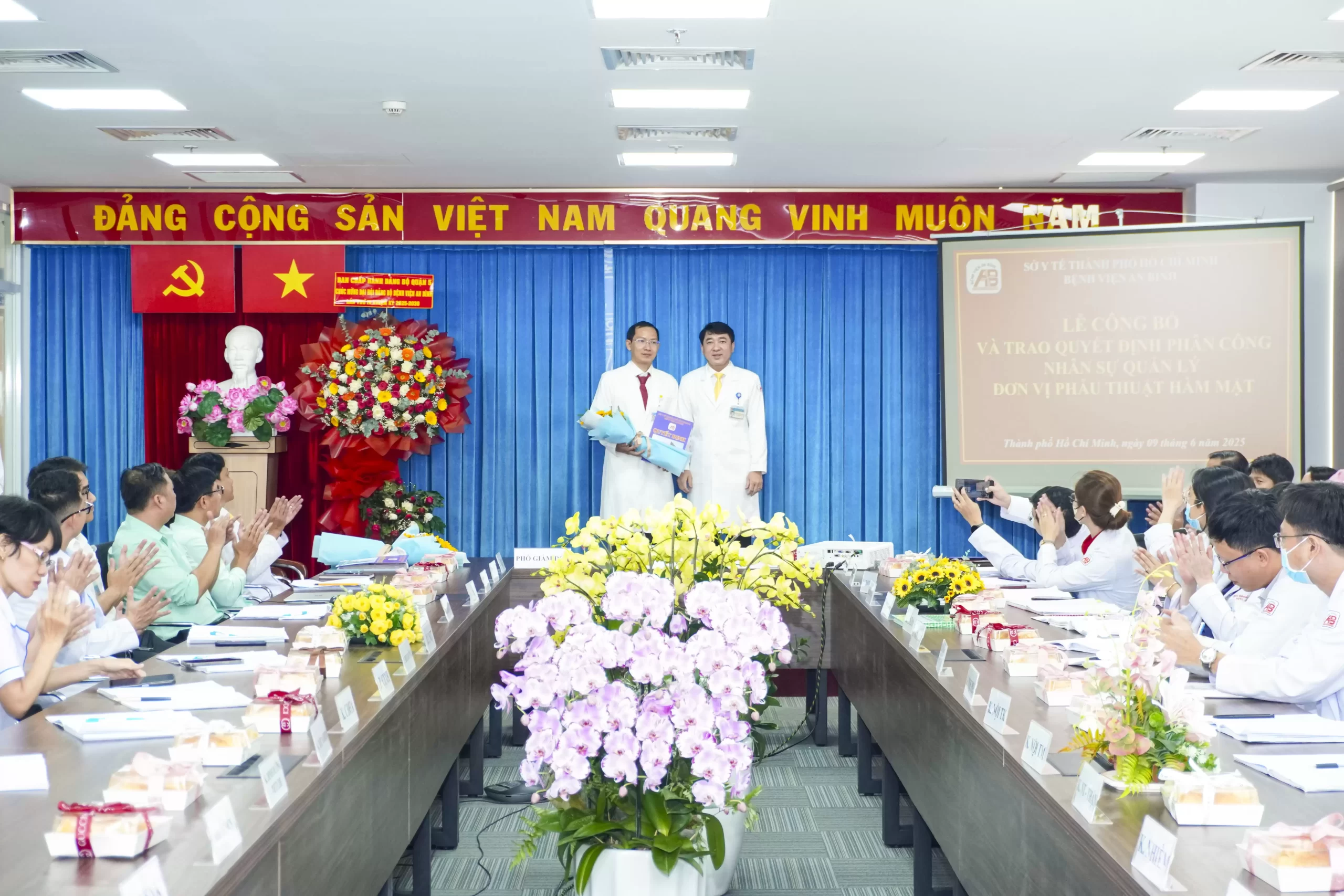 Bệnh viện An Bình tổ chức Lễ công bố và trao Quyết định bổ nhiệm lại, Quyết định phân công nhân sự quản lý các Đơn vị