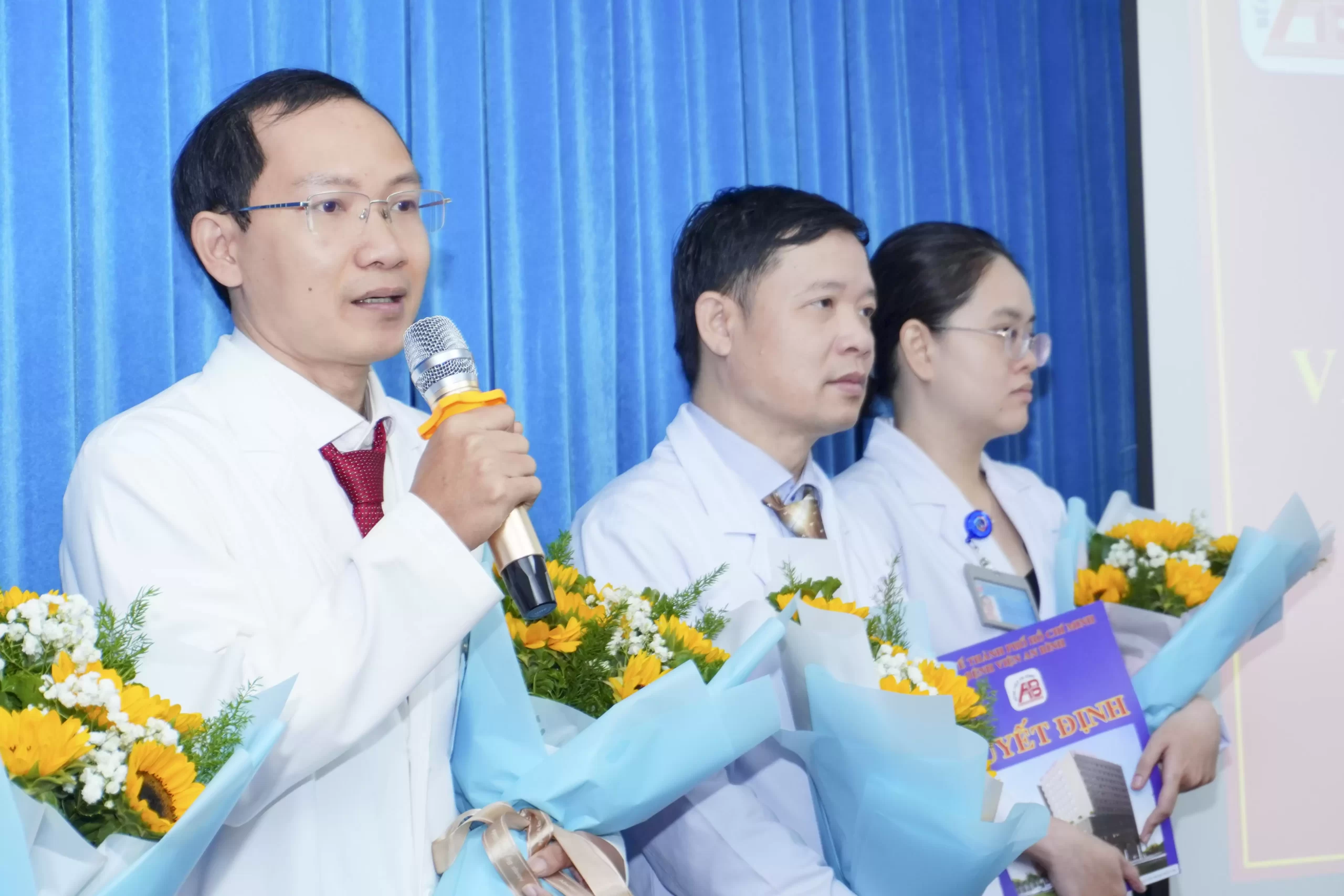 Bệnh viện An Bình tổ chức Lễ công bố và trao Quyết định bổ nhiệm lại, Quyết định phân công nhân sự quản lý các Đơn vị