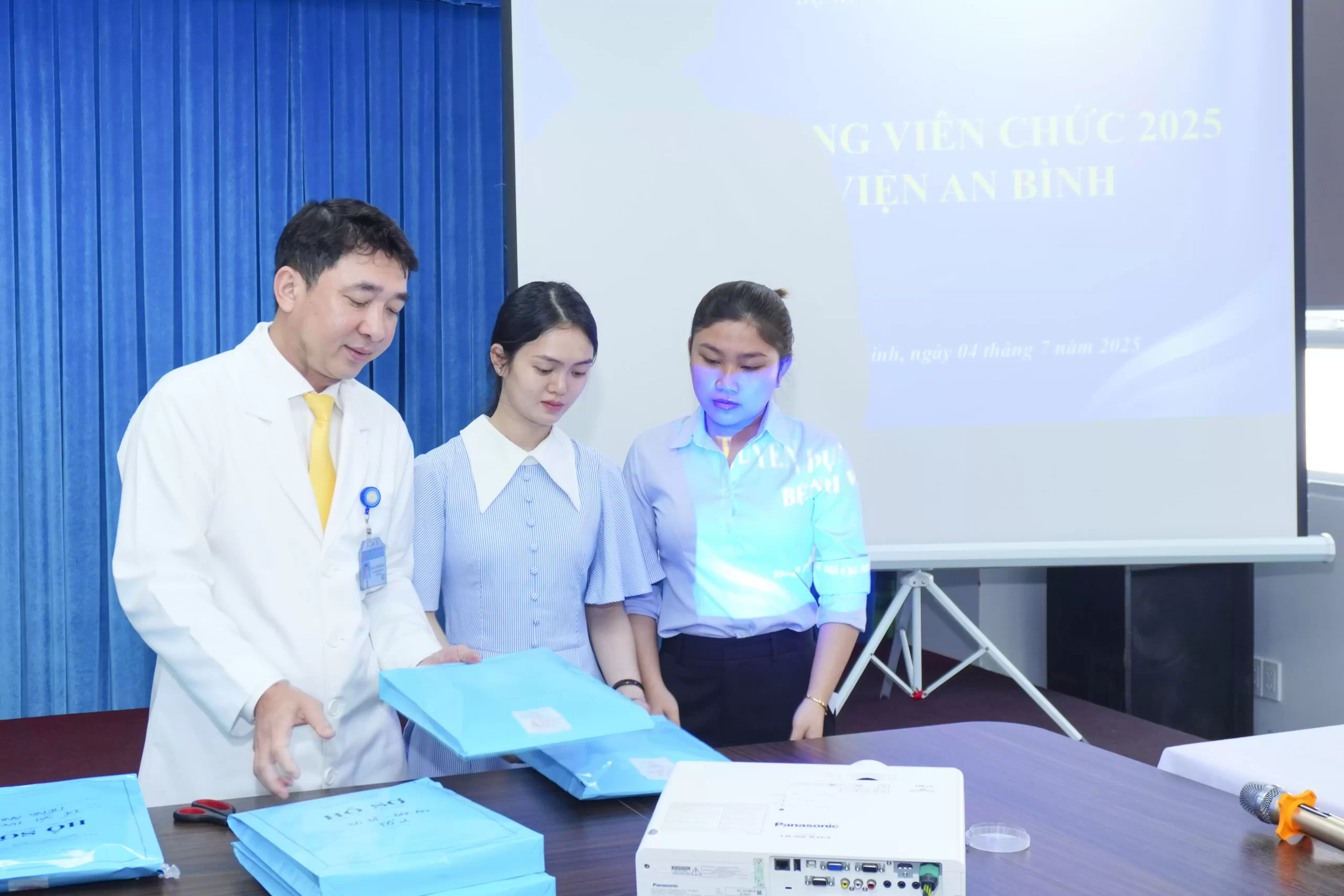 Khai mạc kỳ tuyển dụng viên chức Bệnh viện An Bình năm 2025
