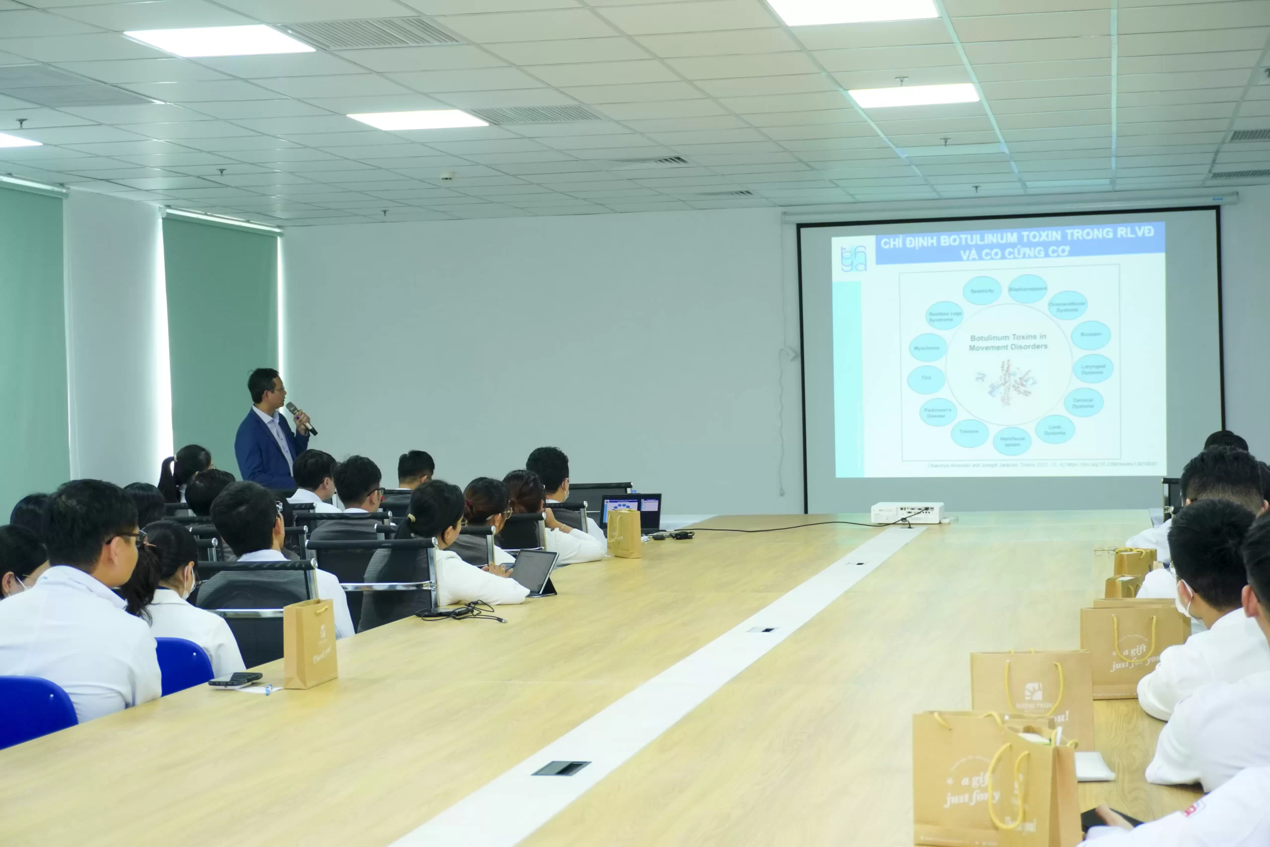 Sinh hoạt Khoa học kỹ thuật với chuyên đề: “Botulinum Toxin trong điều trị các bệnh lý thần kinh”Lưu nháp tự động