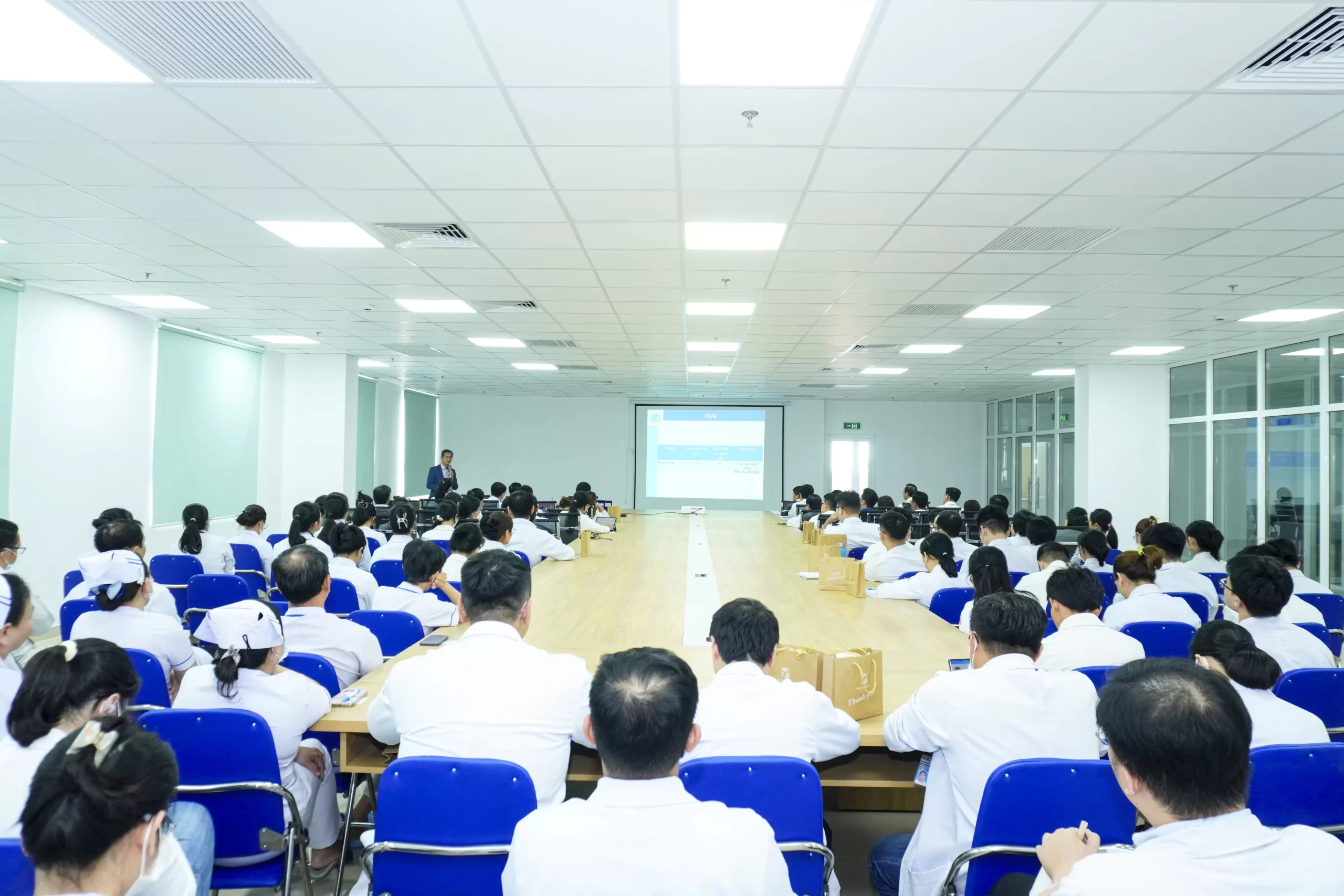 Sinh hoạt Khoa học kỹ thuật với chuyên đề: “Botulinum Toxin trong điều trị các bệnh lý thần kinh”Lưu nháp tự động