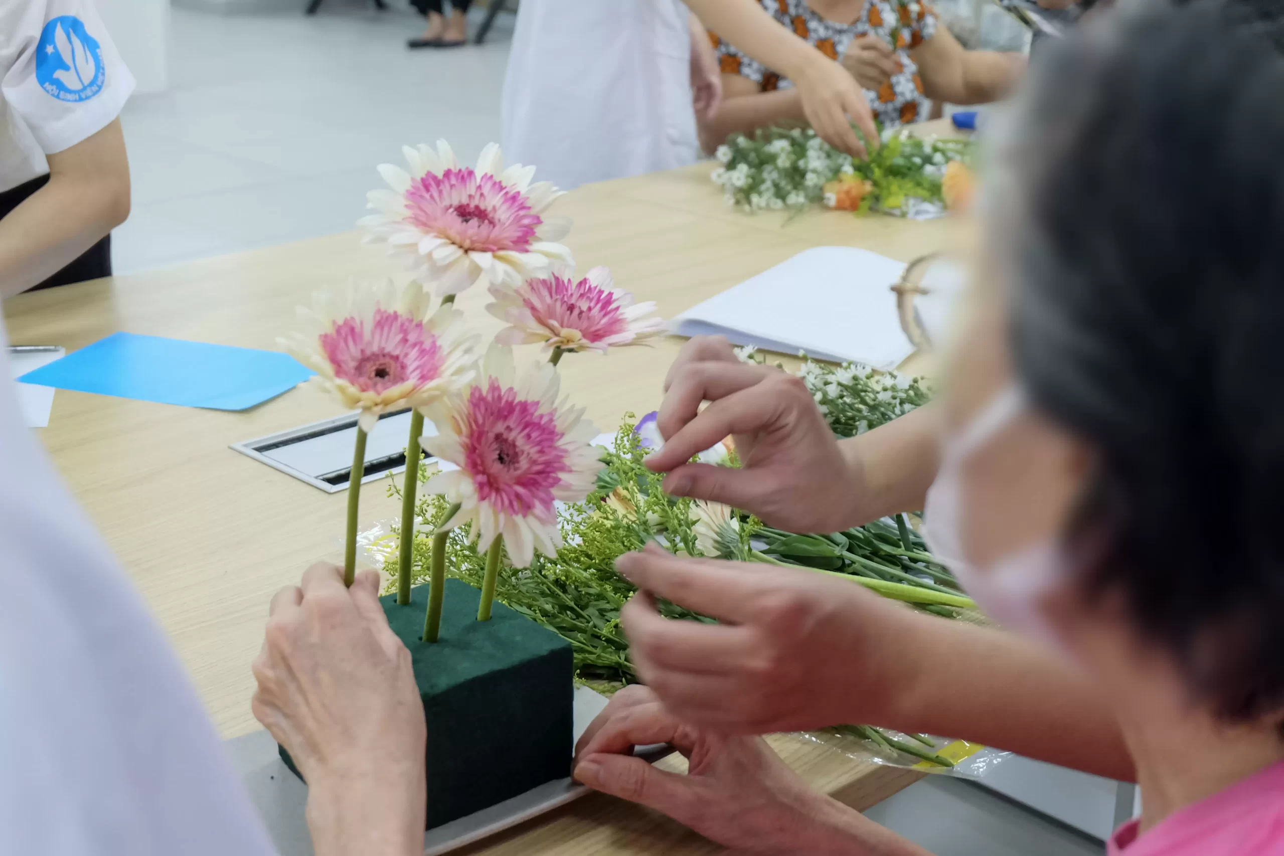 Tiến sĩ Lê Khánh Điền, Trưởng Khoa Phục hồi chức năng Bệnh viện An Bình nhận giải thưởng Cựu sinh viên Australia xuất sắc năm 2025