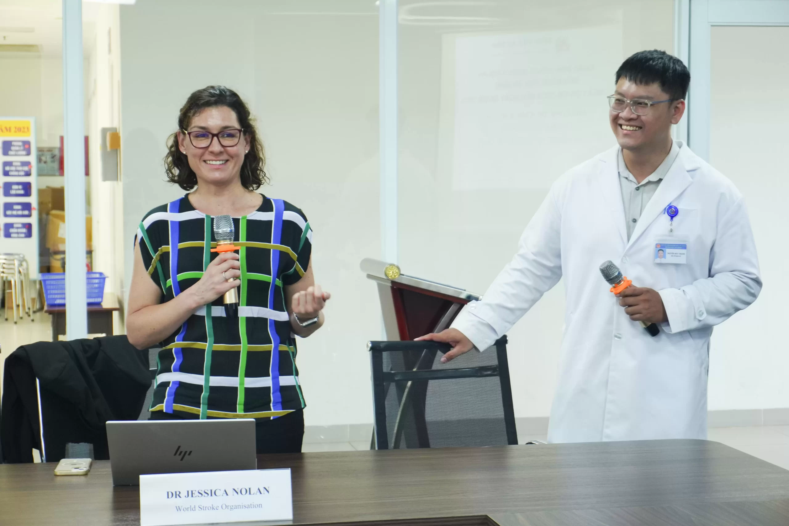 Chuyên gia Tổ chức Đột quỵ Thế giới (WSO) đến thăm và làm việc tại Bệnh viện An Bình – Đánh giá thí điểm các tiêu chí phục hồi chức năng sau đột quỵ
