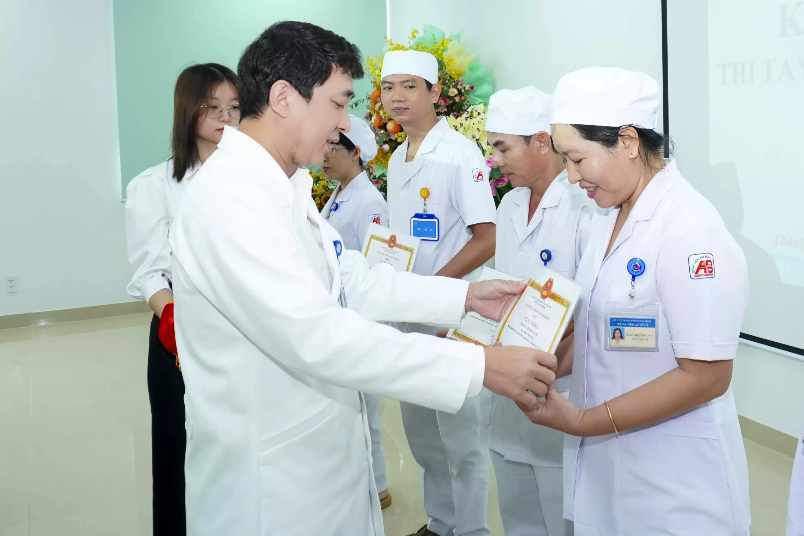 Bệnh viện An Bình tổ chức Tổng kết Hội thi Tay nghề Dược – Kỹ thuật Y – Y sĩ năm 2025