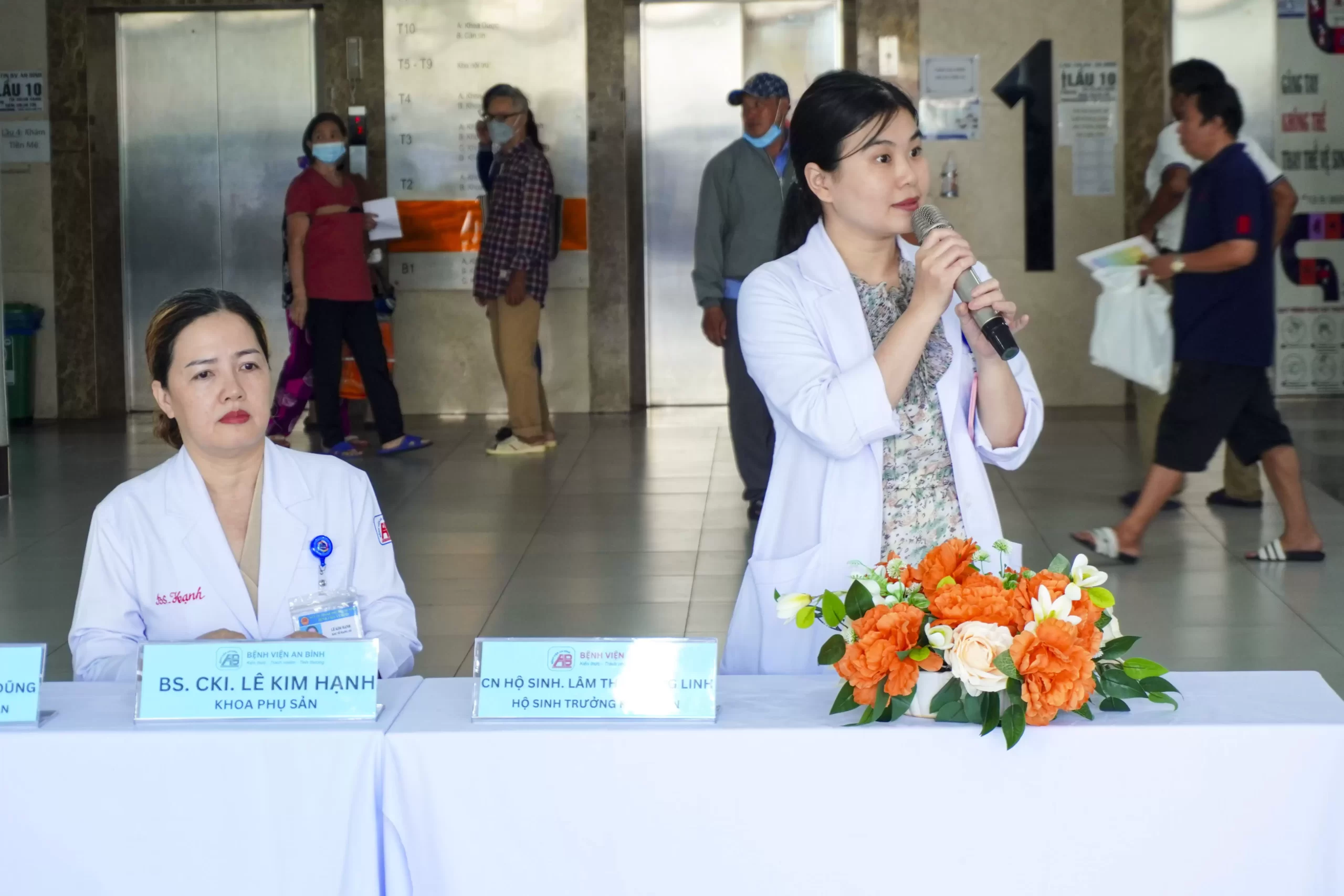 Lớp học tiền sản tháng 10 – Bệnh viện An Bình. Chủ đề “Dấu hiệu chuyển dạ và kỹ năng vượt cạn an toàn”