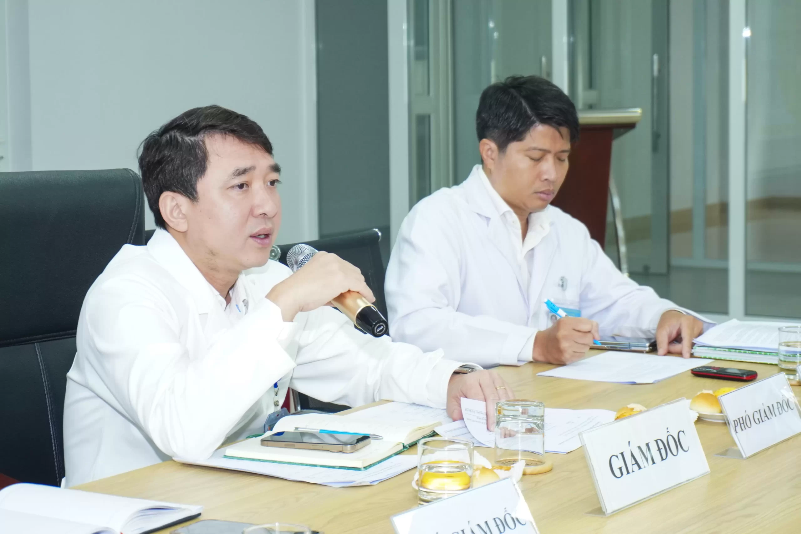 Đảng ủy Bệnh viện An Bình tổ chức buổi làm việc với Ban Chấp hành Công đoàn, Đoàn Thanh niên Cộng sản Hồ Chí Minh, Hội Cựu chiến binh Bệnh viện An Bình và bí thư các chi bộ trực thuộc.