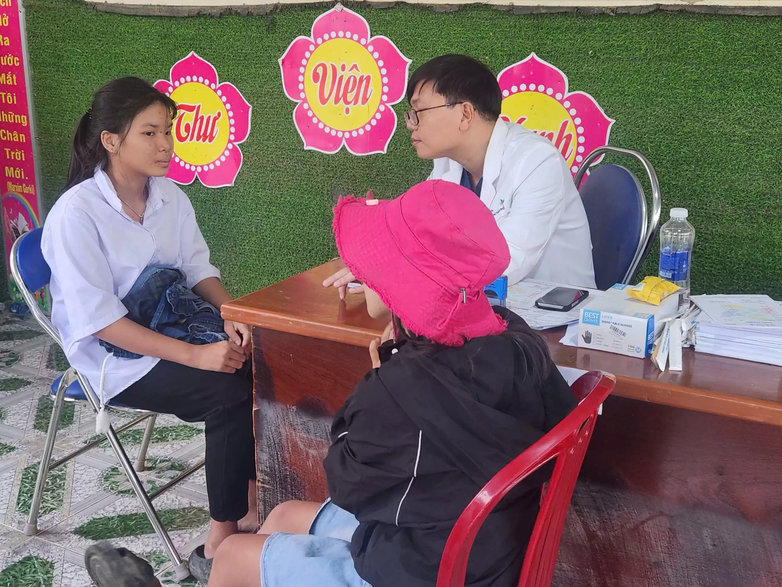 Đoàn công tác số 03 (Sở Y tế TPHCM) hoàn thành nhiệm vụ chi viện y tế vùng lũ