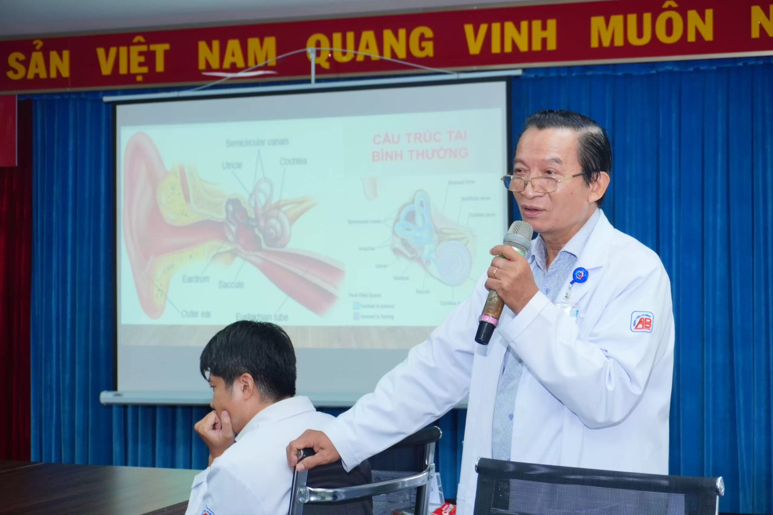 Sinh hoạt khoa học tại Bệnh viện An Bình: “Suy giảm thính lực và rối loạn tiền đình trong các rối loạn chuyển hóa – giá trị thực tiễn trong phát hiện và quản lý”