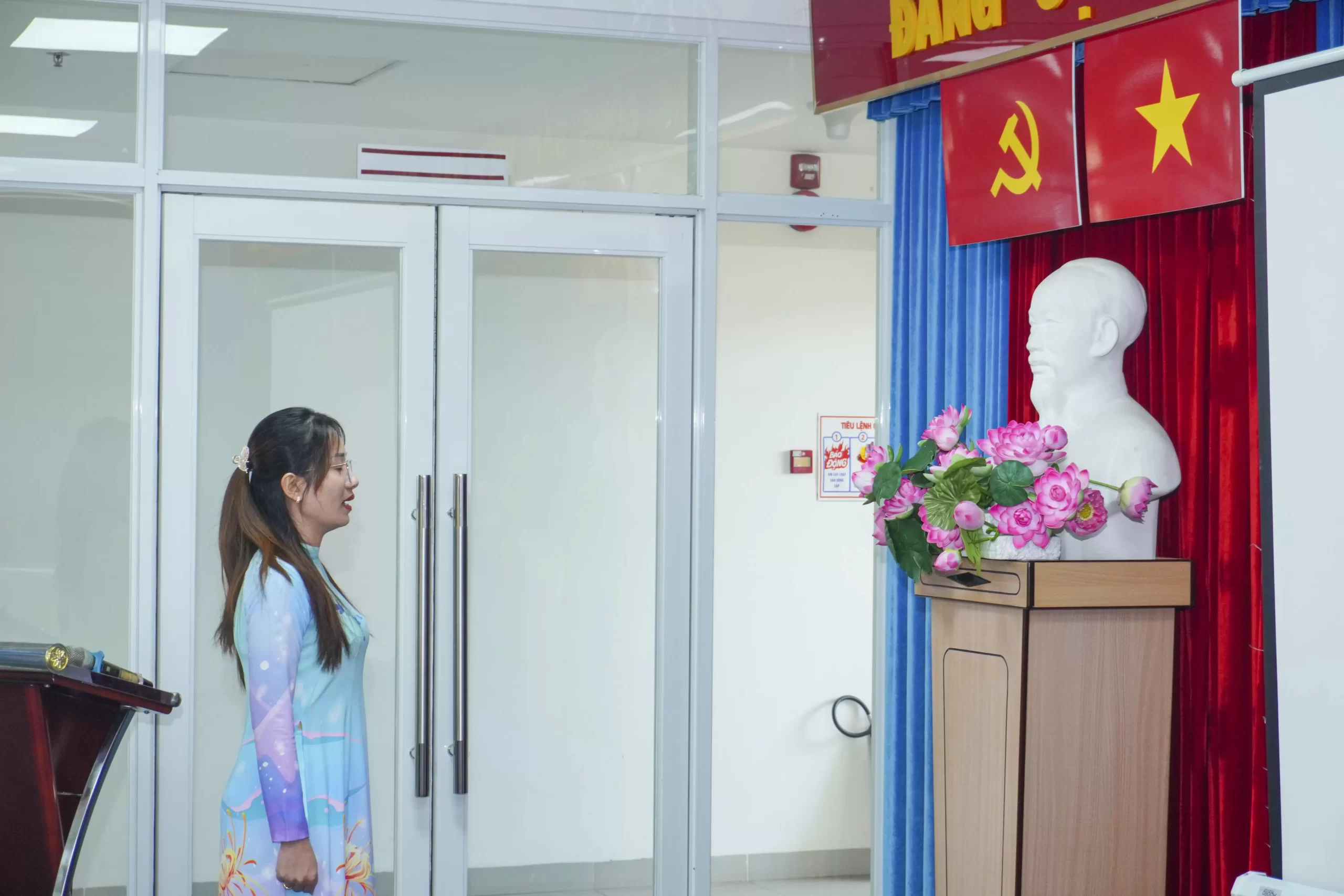 Lễ Kết nạp Đảng viên Chi bộ Phòng Tài chính – Kế toán ngày 12/12/2025