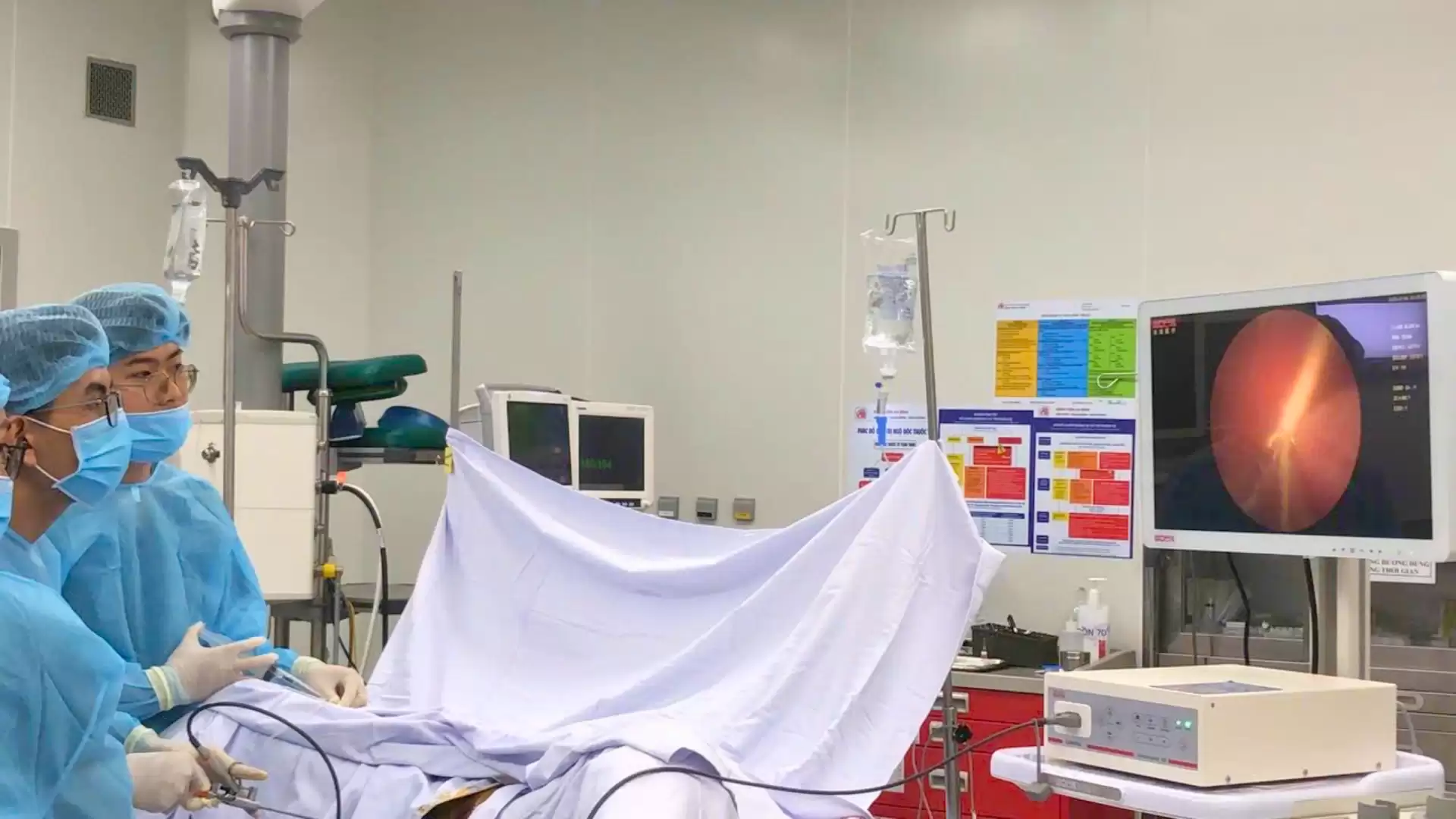 Bệnh viện An Bình xử lý thành công ca dị vật đường tiểu ở trẻ vị thành niên