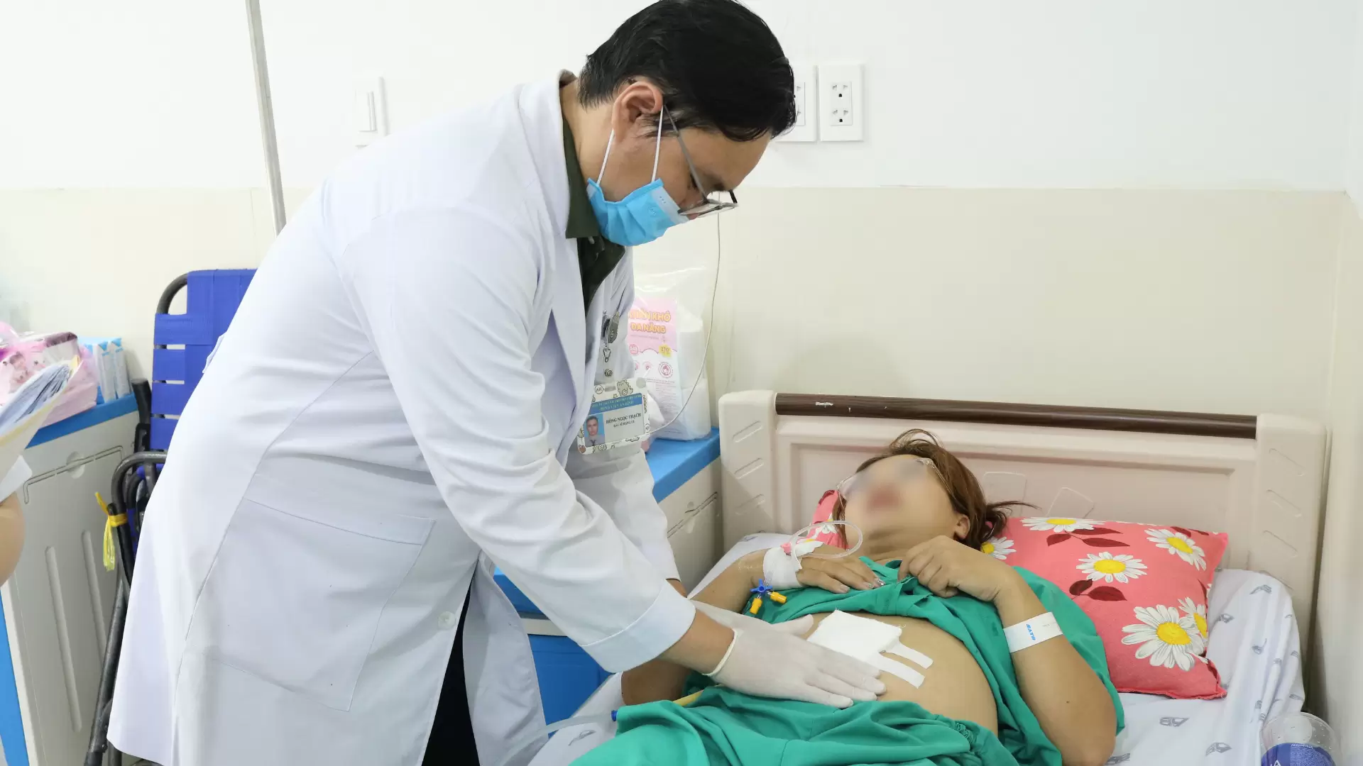 Phẫu thuật thành công trường hợp xương cá gây thủng ruột (12/3/2026)