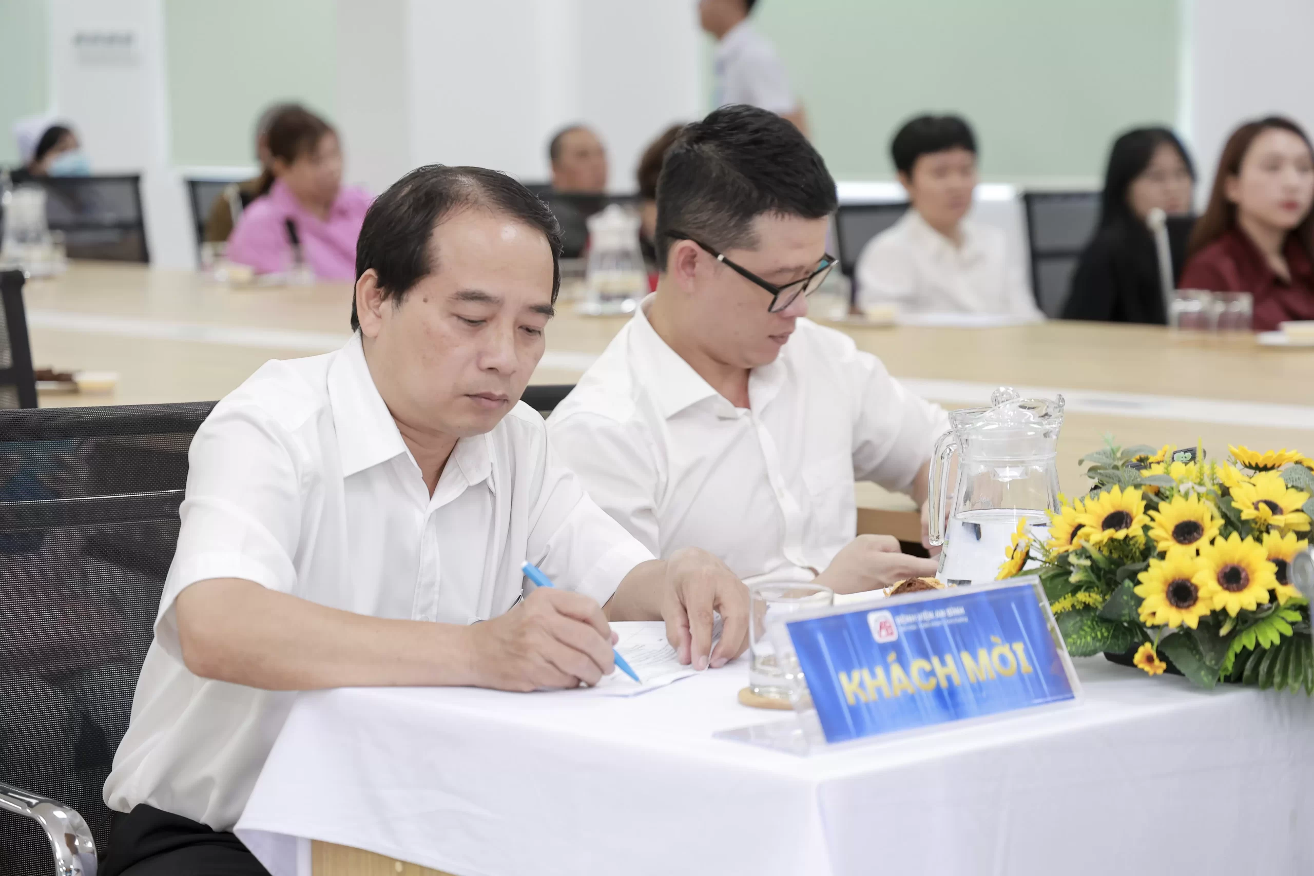 CÔNG TÁC XÃ HỘI – KHI SỰ QUAN TÂM TRỞ THÀNH MỘT PHẦN CỦA ĐIỀU TRỊ