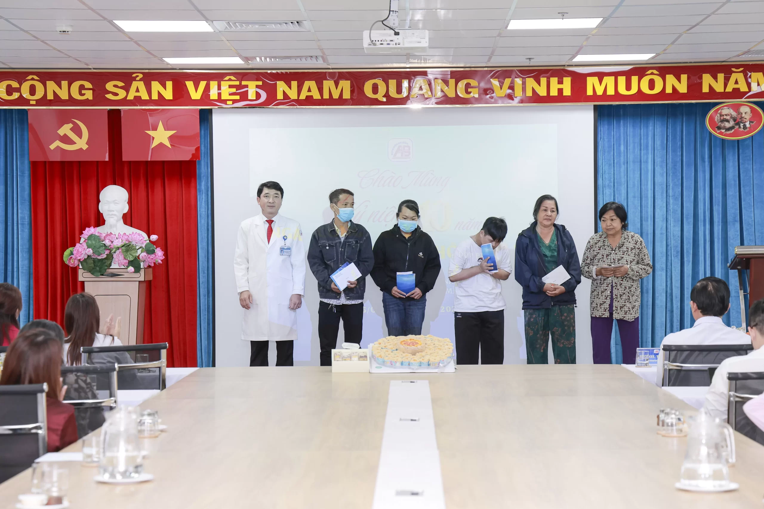 CÔNG TÁC XÃ HỘI – KHI SỰ QUAN TÂM TRỞ THÀNH MỘT PHẦN CỦA ĐIỀU TRỊ