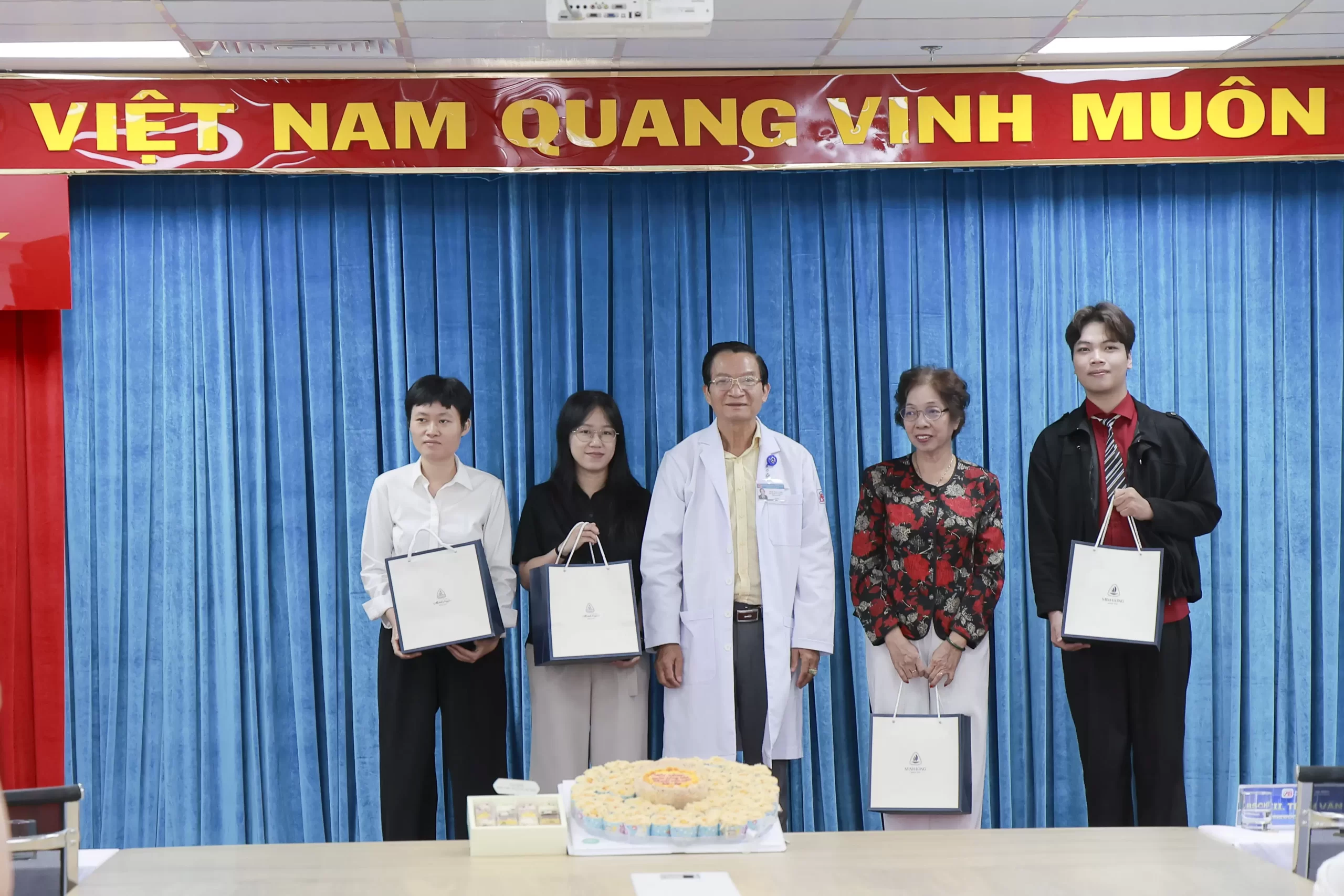 CÔNG TÁC XÃ HỘI – KHI SỰ QUAN TÂM TRỞ THÀNH MỘT PHẦN CỦA ĐIỀU TRỊ