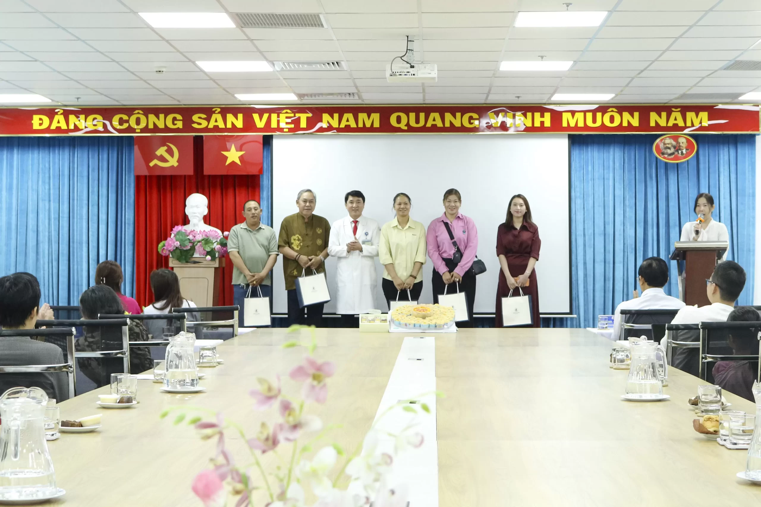 CÔNG TÁC XÃ HỘI – KHI SỰ QUAN TÂM TRỞ THÀNH MỘT PHẦN CỦA ĐIỀU TRỊ