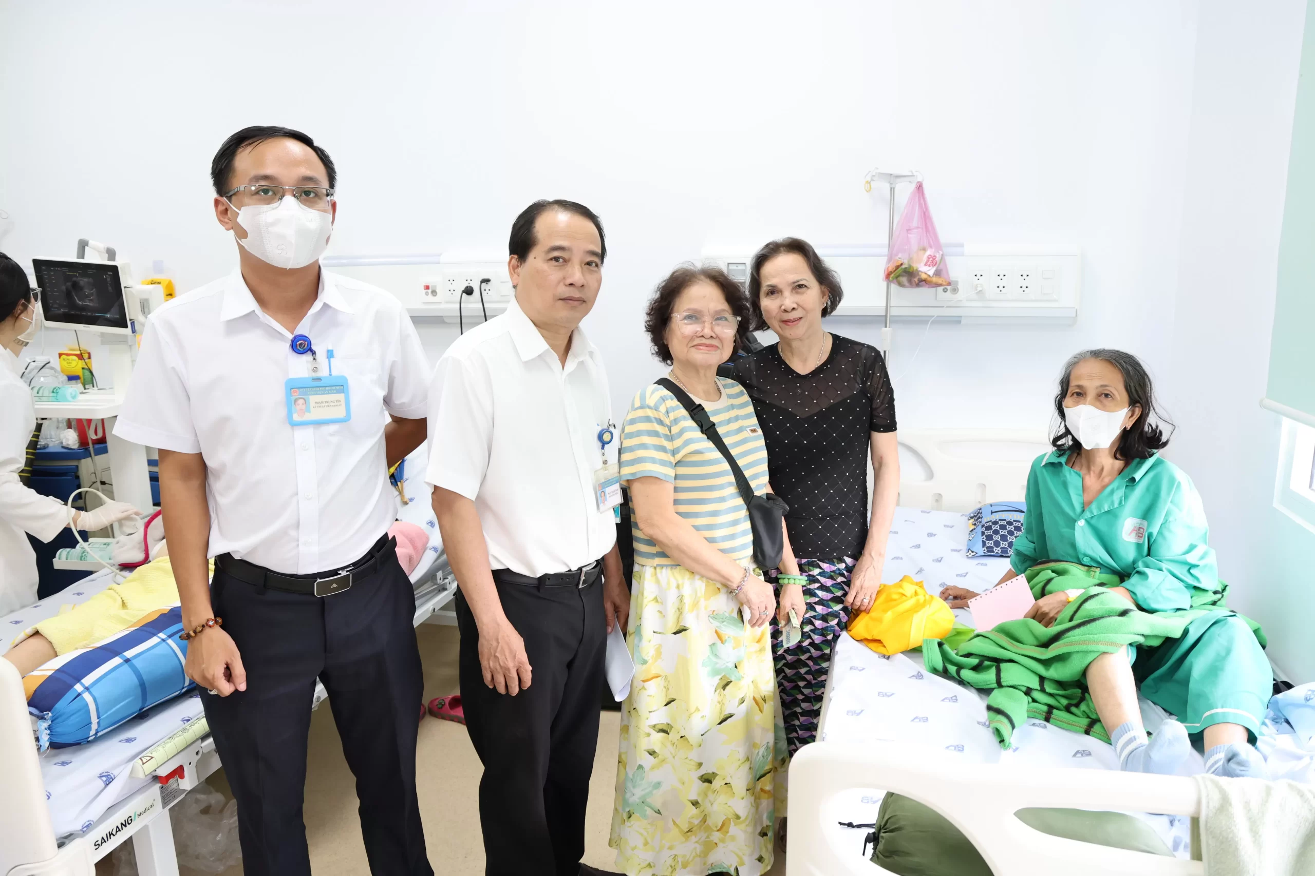 Bệnh viện An Bình chăm lo, hỗ trợ chi phí điều trị cho người bệnh có hoàn cảnh khó khăn