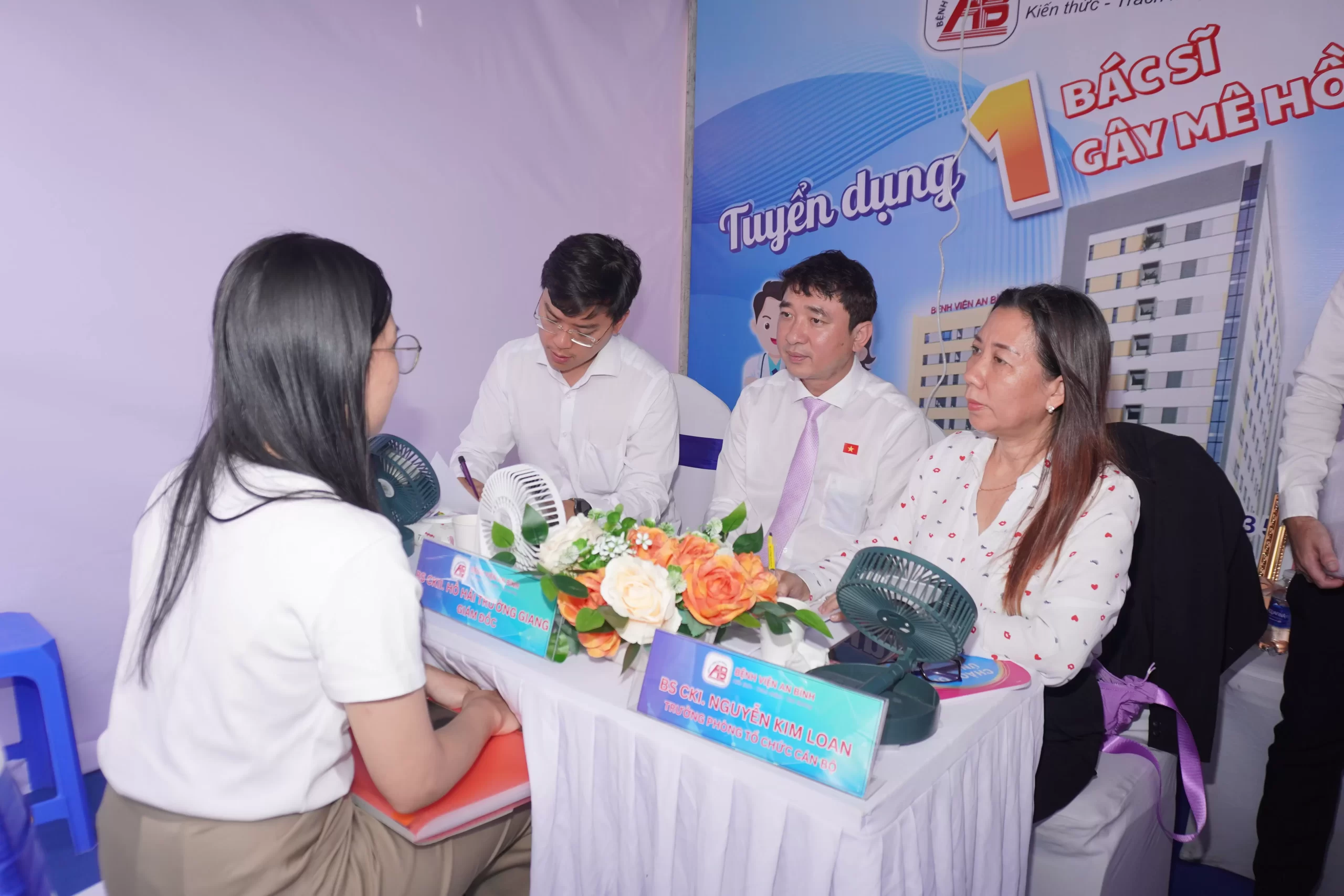PHÒNG TỔ CHỨC CÁN BỘ