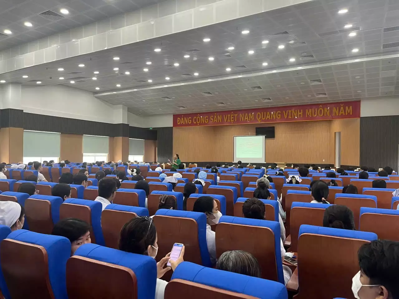 PHÒNG TỔ CHỨC CÁN BỘ