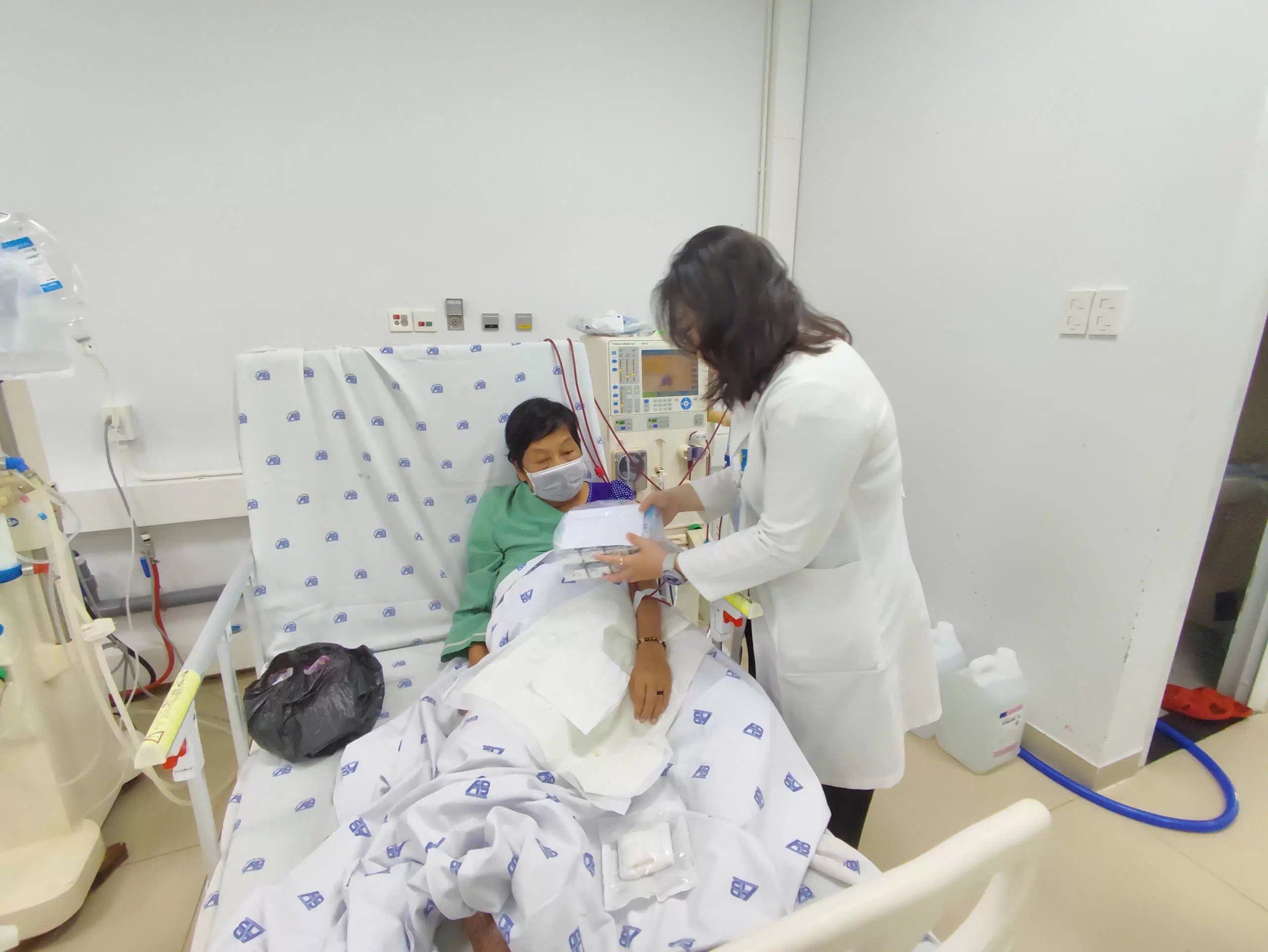 Trung thu tại Bệnh viện An Bình – Khi yêu thương được trao đi từ những điều nhỏ bé