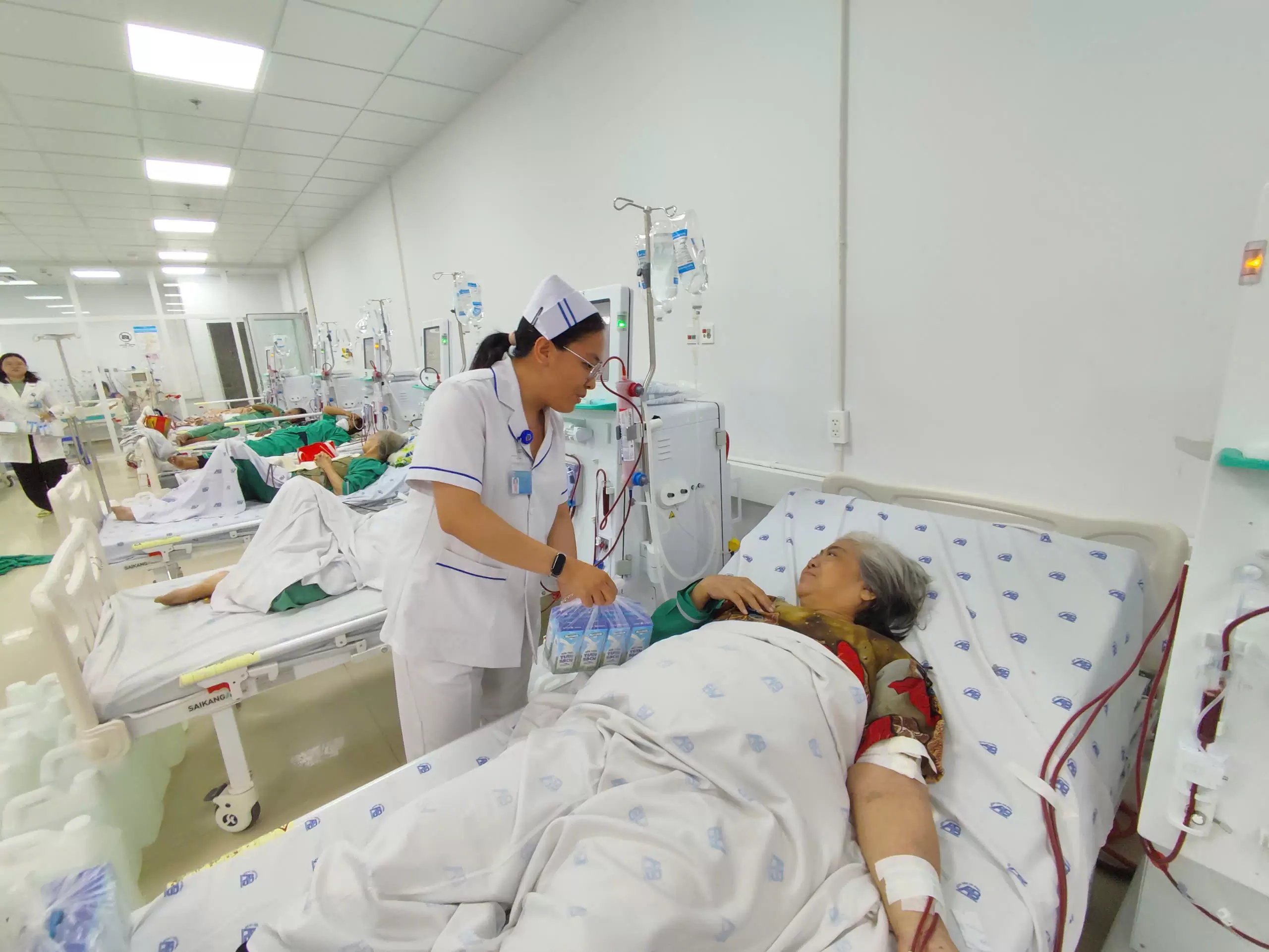 Trung thu tại Bệnh viện An Bình – Khi yêu thương được trao đi từ những điều nhỏ bé